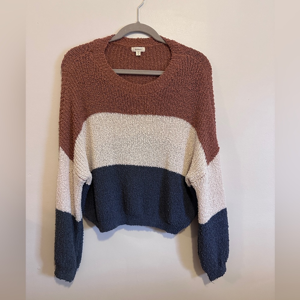DEBUT Color-block Knit Sweater